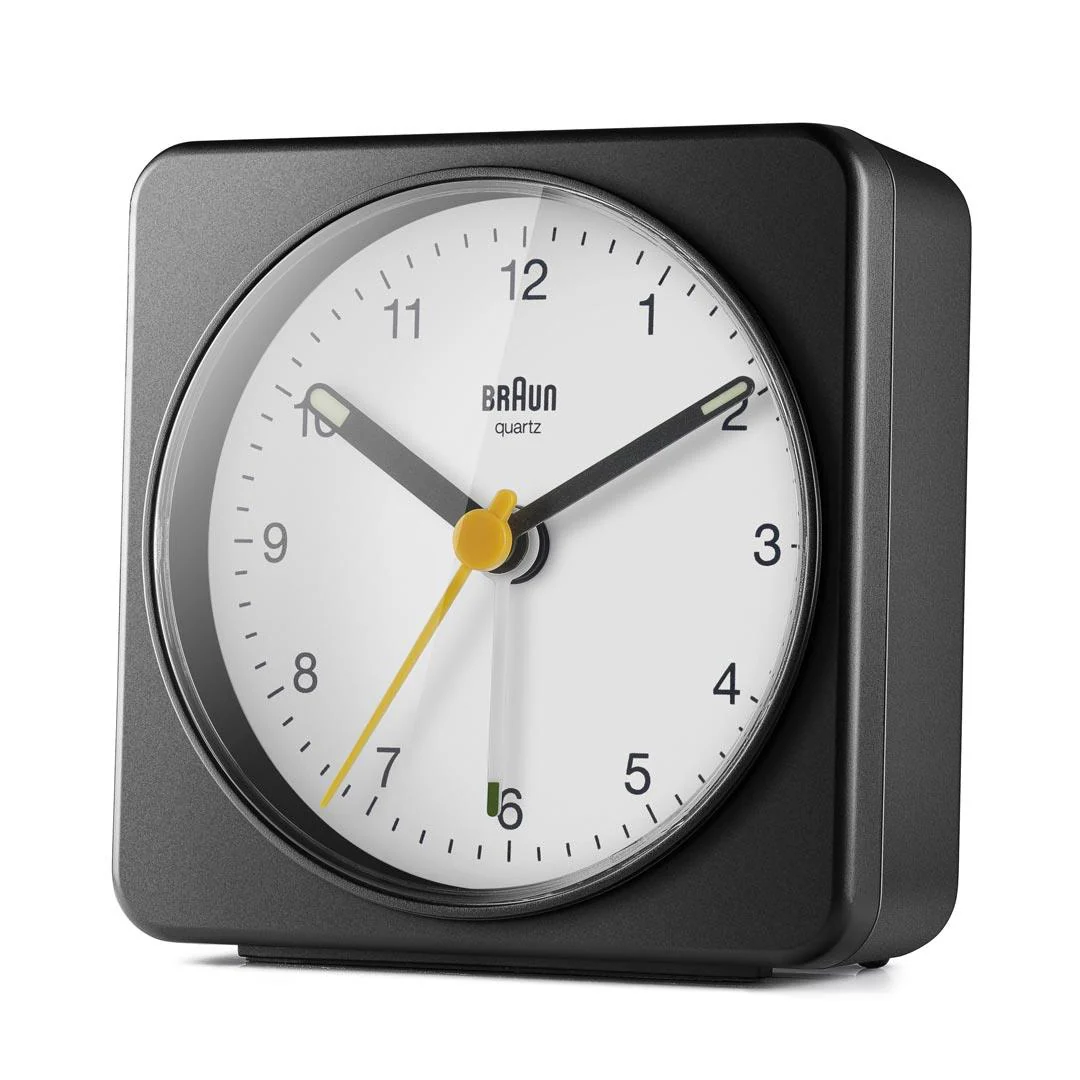 BC03 Braun classic analogue alarm clock - black & white - Image 3