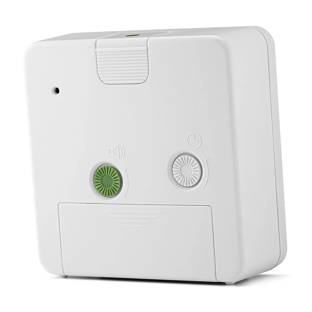 BC03 Braun classic analogue alarm clock - white - Image 6